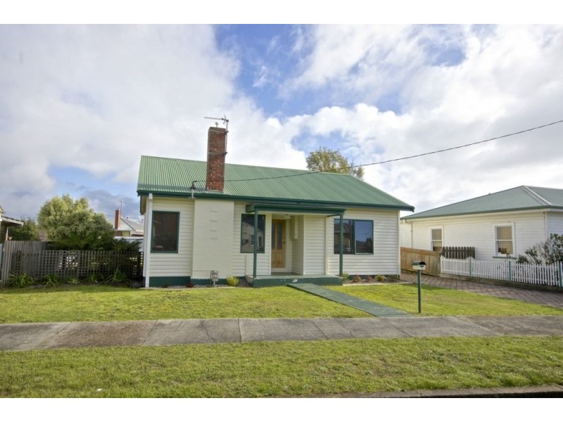 7 Ashgrove Street, Devonport TAS 7310