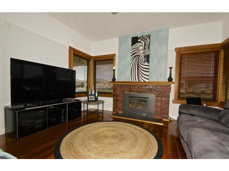 7 Ashgrove Street, Devonport TAS 7310