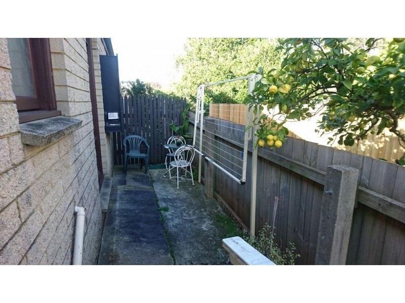 1/44b Gunn Street, Devonport TAS 7310