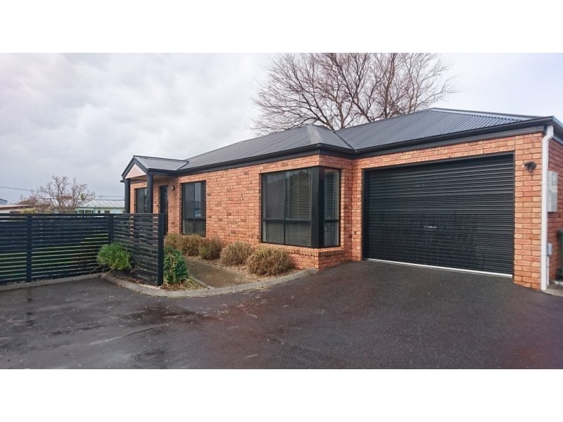 2/54 William Street, Devonport TAS 7310