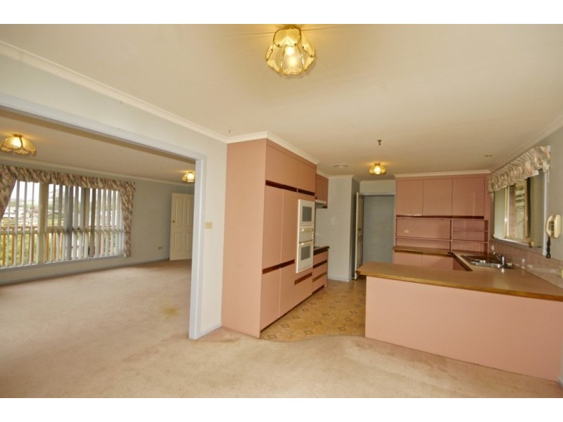 18 Kywong Crescent, West Ulverstone TAS 7315