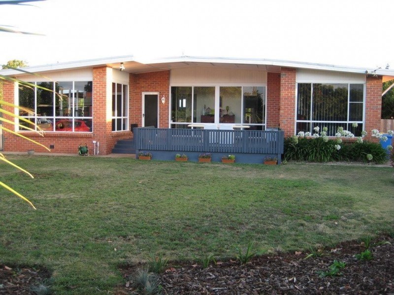 10 Niela Crescent, Miandetta TAS 7310