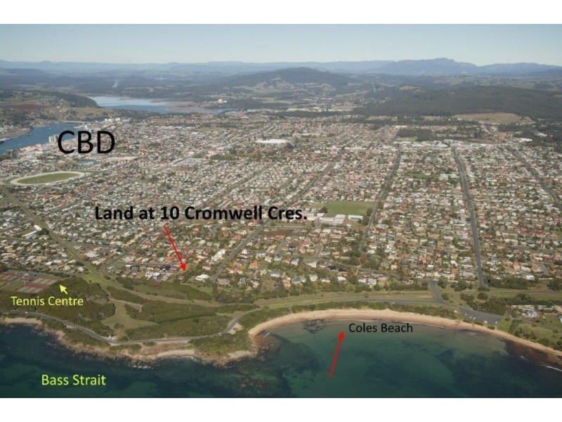 10 Cromwell Crescent, Devonport TAS 7310