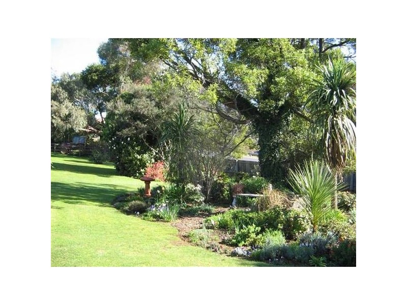 22 Maroong LANE, Devonport TAS 7310