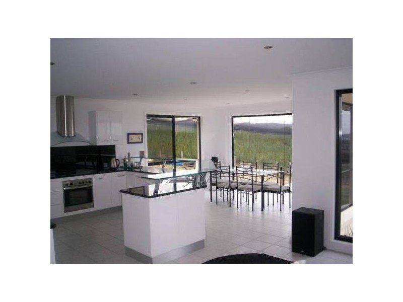 11 Bass AVENUE, Spreyton TAS 7310