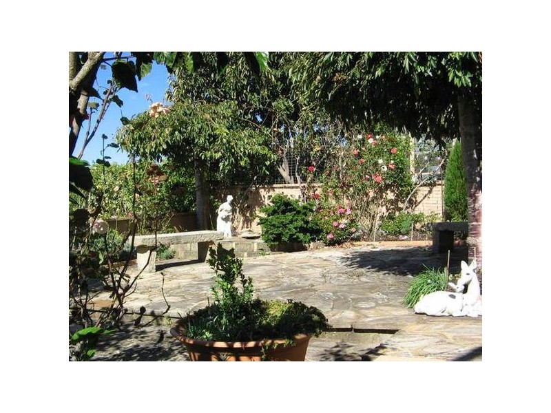 6 Cromwell Crescent, Devonport TAS 7310