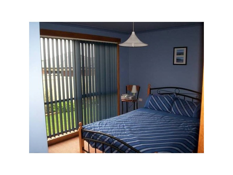 118 George Street, Devonport TAS 7310
