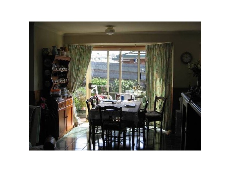 2/100a Nicholls Street, Devonport TAS 7310