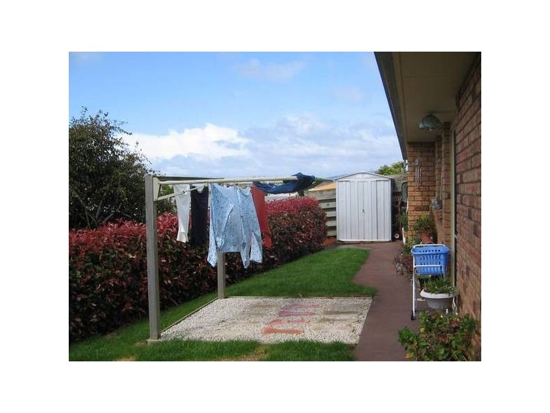 2/100a Nicholls Street, Devonport TAS 7310