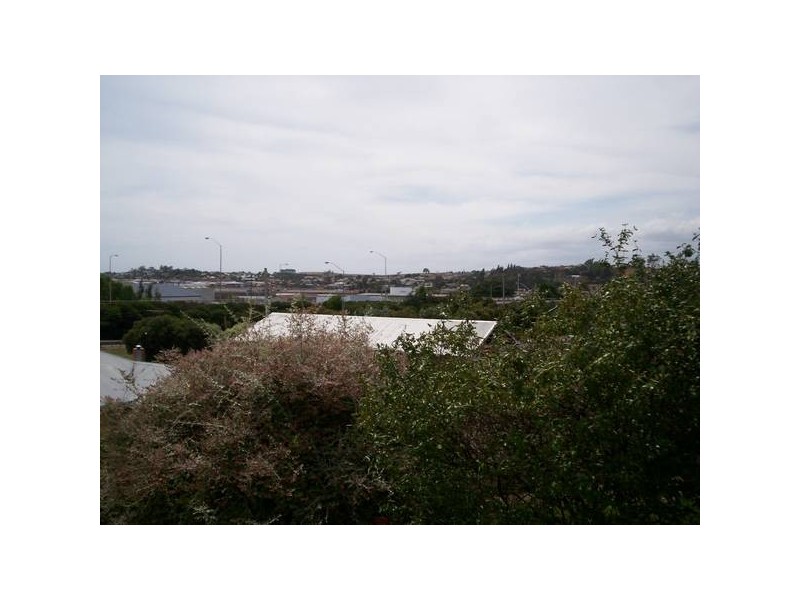20a Weemala Lane, Devonport TAS 7310