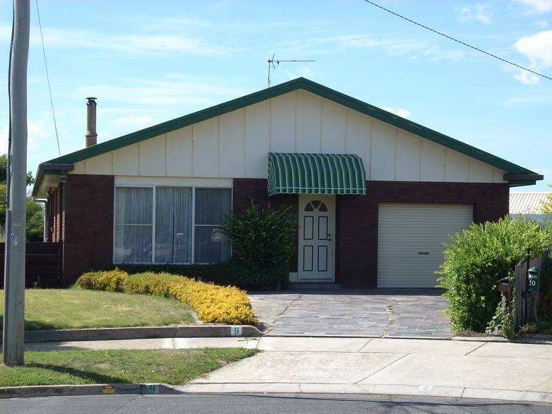 9 The Lee, Devonport TAS 7310