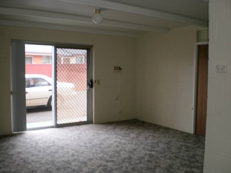 2/45 Steele Street, Devonport TAS 7310