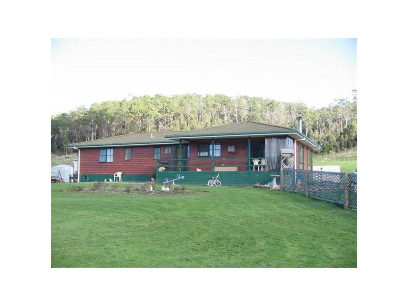 9001 Bass Highway, Latrobe TAS 7307