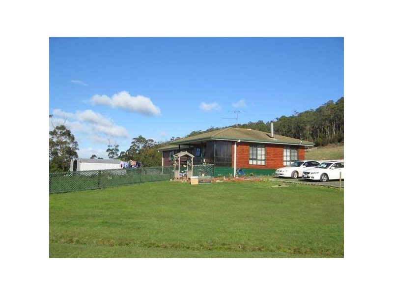 9001 Bass Highway, Latrobe TAS 7307