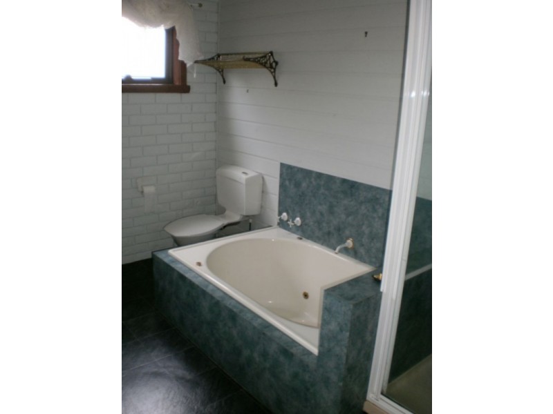 10 Haines Place, Devonport TAS 7310