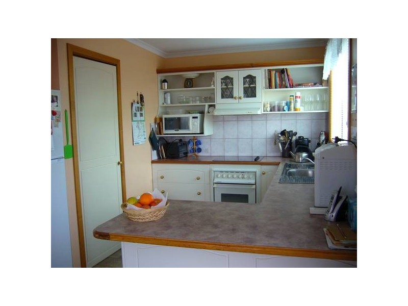 48 Young Street, Devonport TAS 7310