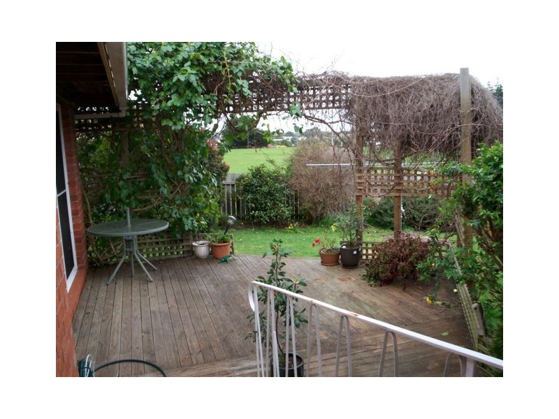 17 Nyora Court, Devonport TAS 7310