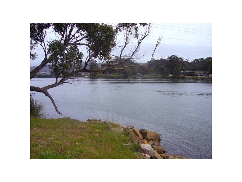 112 River Road, Ambleside TAS 7310