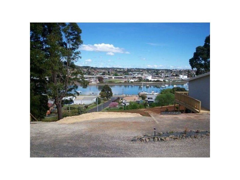 1B Marine Street, East Devonport TAS 7310