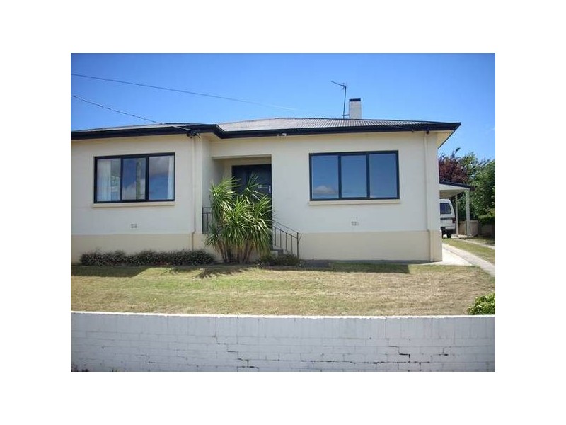 16 Ashburner Street, Devonport TAS 7310