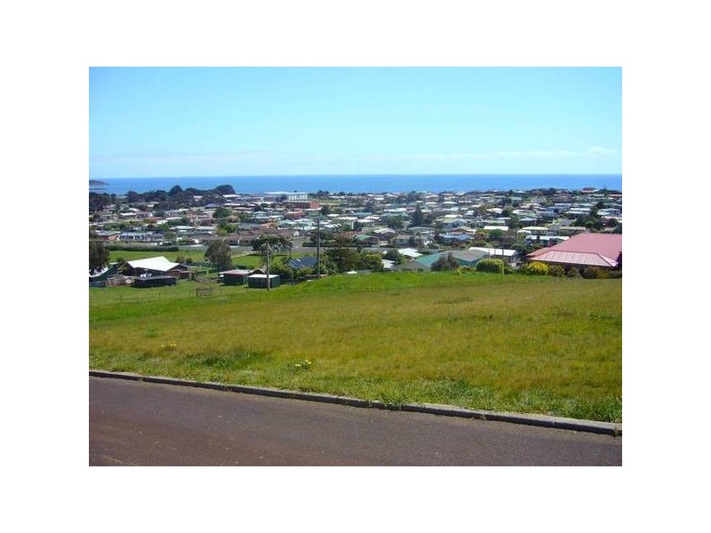 19 Bovill Street, East Devonport TAS 7310