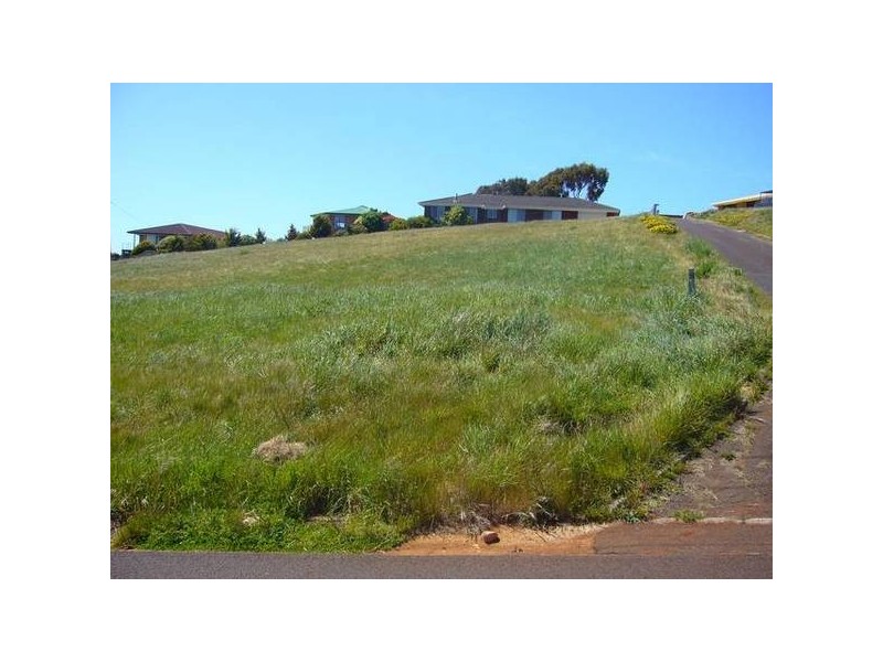19 Bovill Street, East Devonport TAS 7310