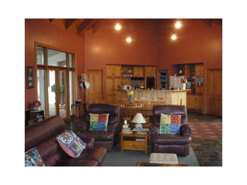 13 Rundle Road, Devonport TAS 7310