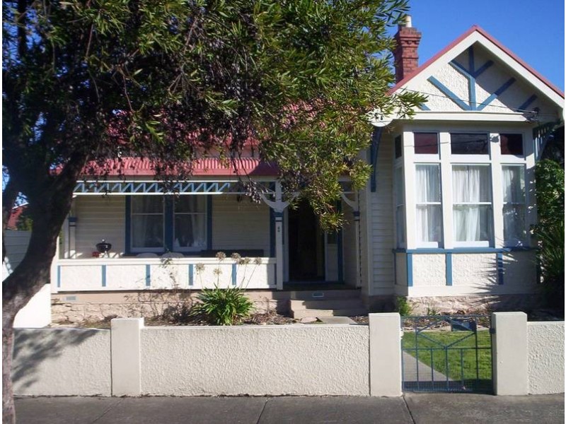 20 Victoria Parade, Devonport TAS 7310