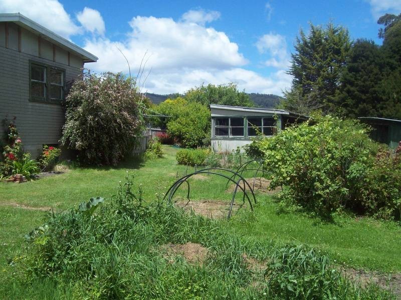 188 Sheffield Road, Spreyton TAS 7310