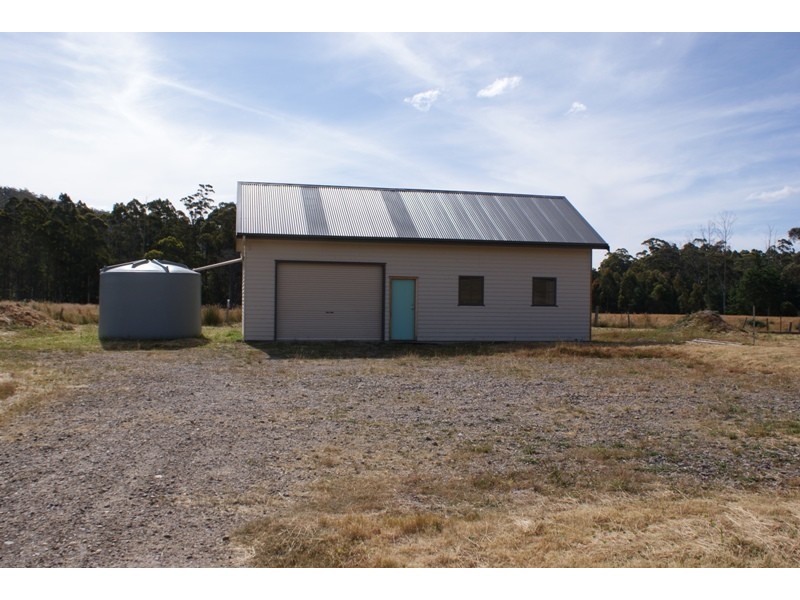 Highland Lakes Road, Deloraine TAS 7304