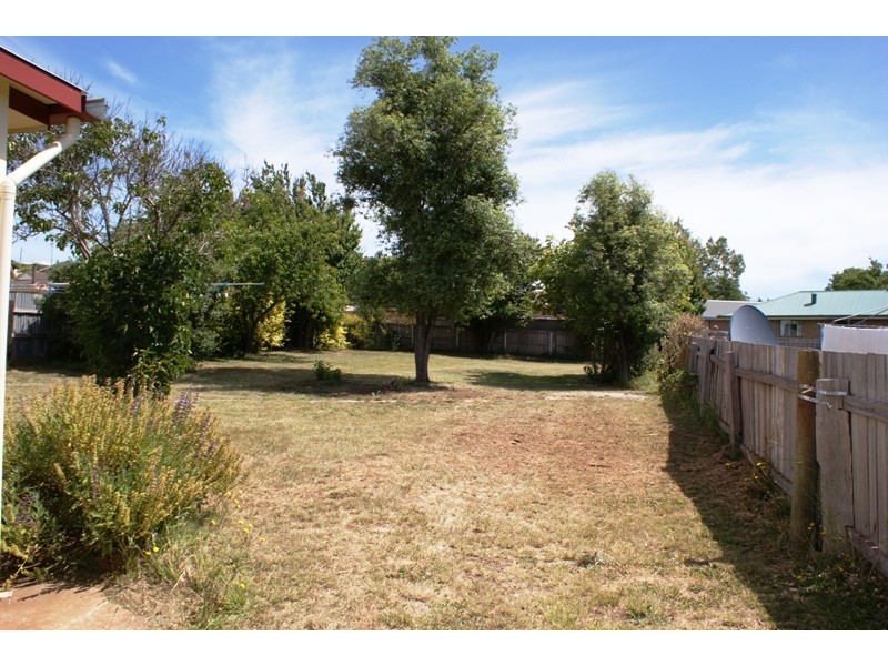 49 East Barrack Street, Deloraine TAS 7304