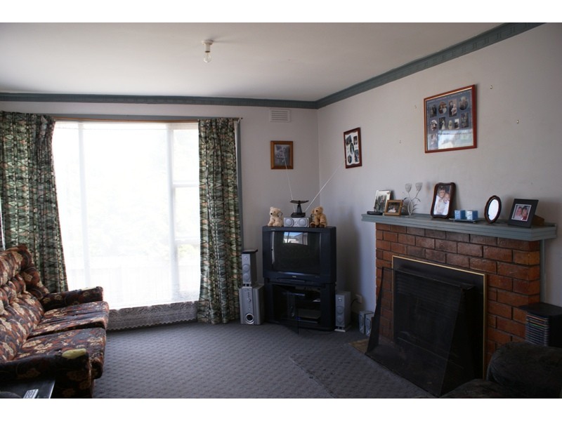 23 West Barrack Street, Deloraine TAS 7304