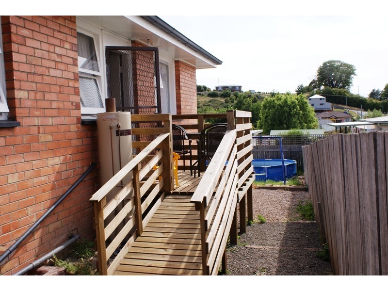 23 West Barrack Street, Deloraine TAS 7304