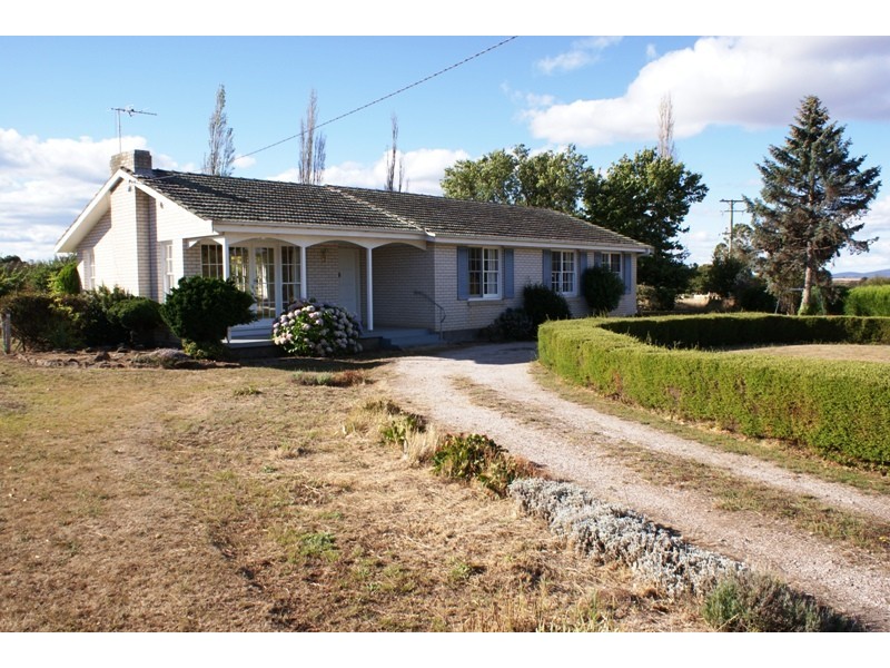 42 Veterans Row, Westbury TAS 7303