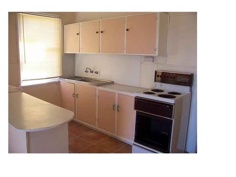 68r West Goderich St, Deloraine TAS 7304