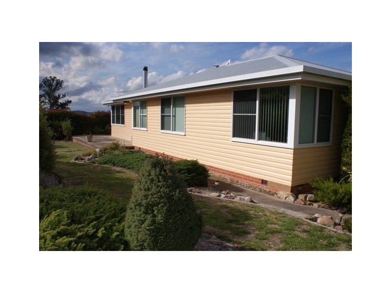 242 Pool Rd, Caveside TAS 7304