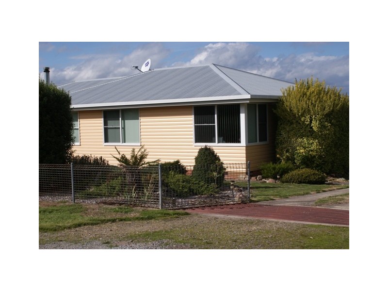 242 Pool Rd, Caveside TAS 7304