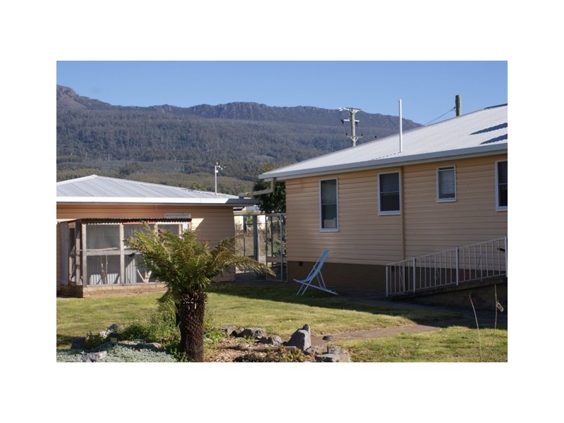 242 Pool Rd, Caveside TAS 7304