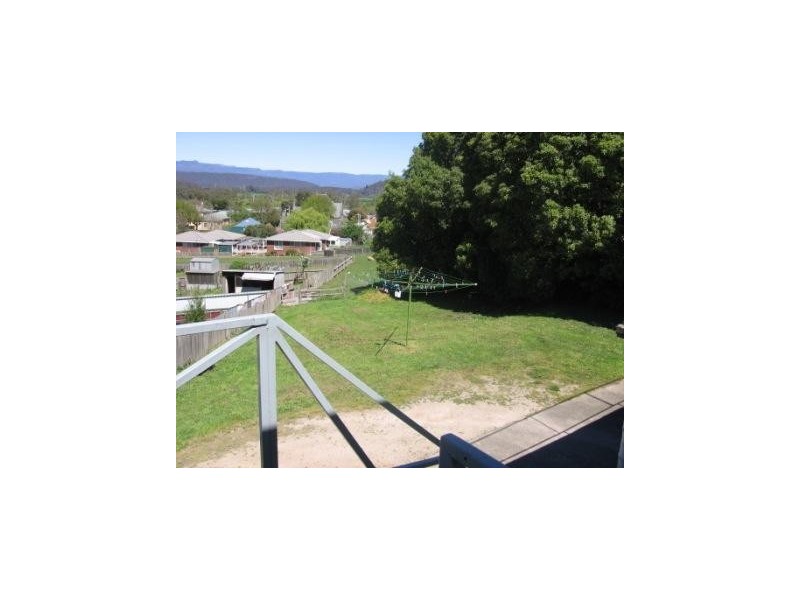 1/90 Emu Bay Road, Deloraine TAS 7304