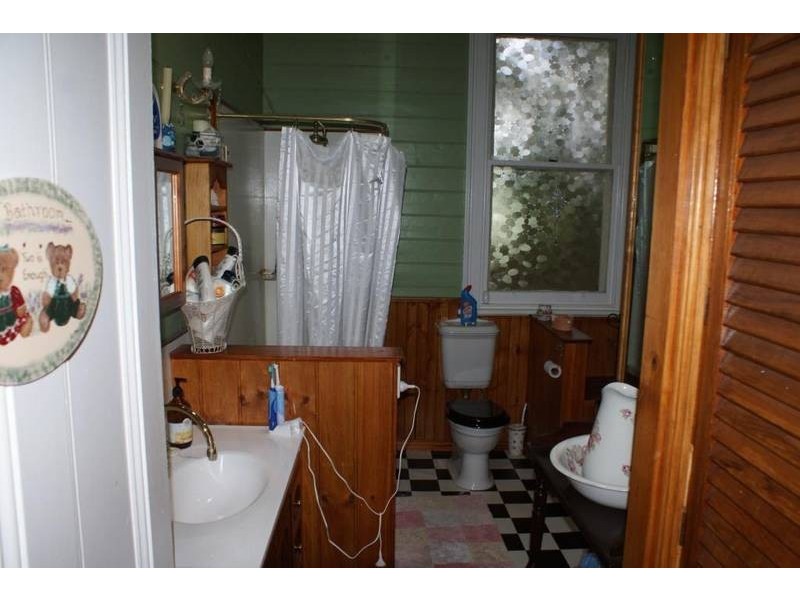 2 Church Street, Cressy TAS 7302