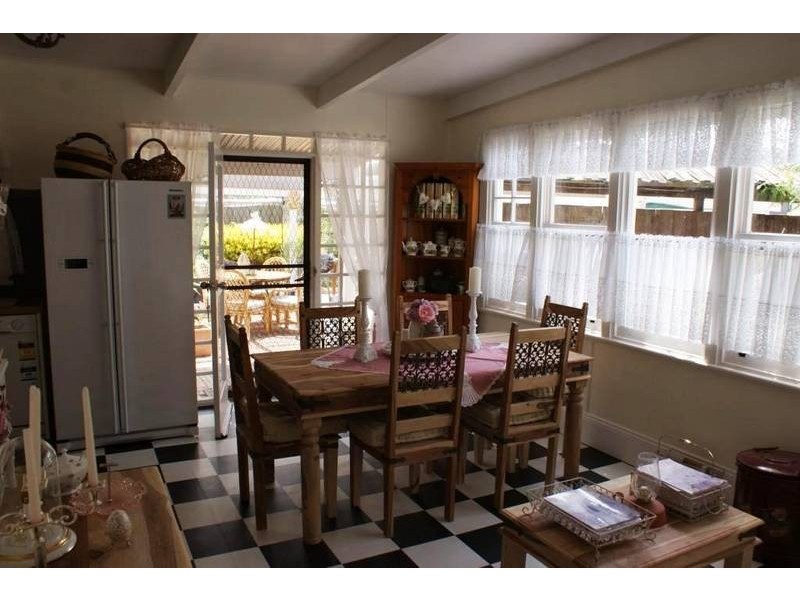 2 Church Street, Cressy TAS 7302