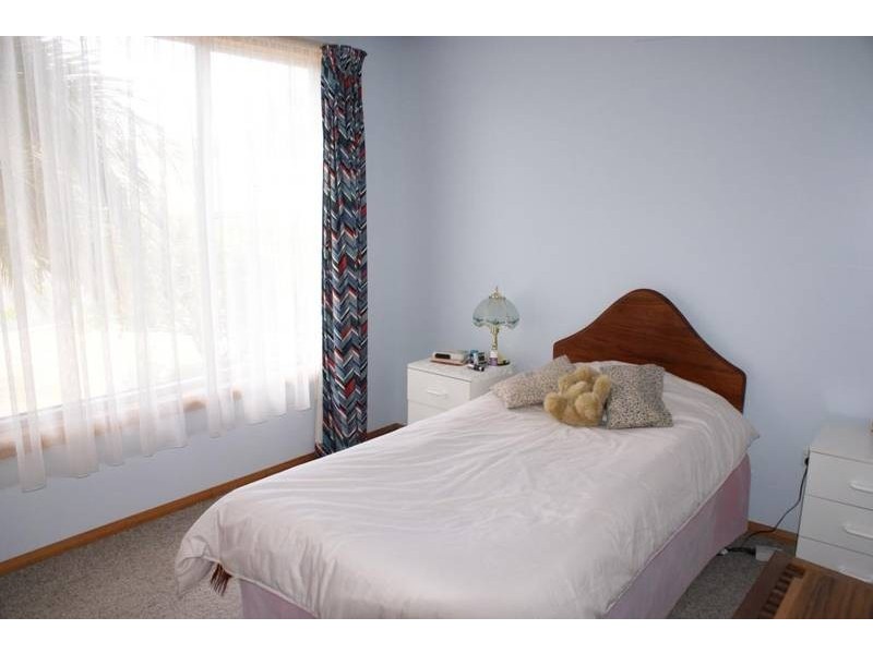10 Winter Street, Deloraine TAS 7304