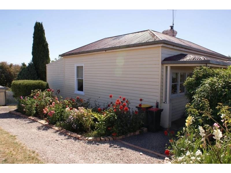 21 East Church Street, Deloraine TAS 7304