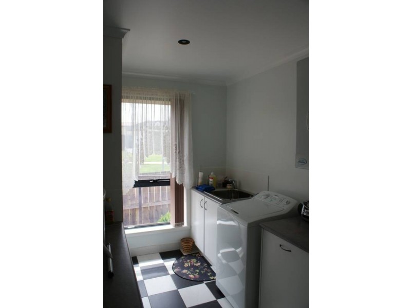 13 Kaye Elizabeth Place, Deloraine TAS 7304