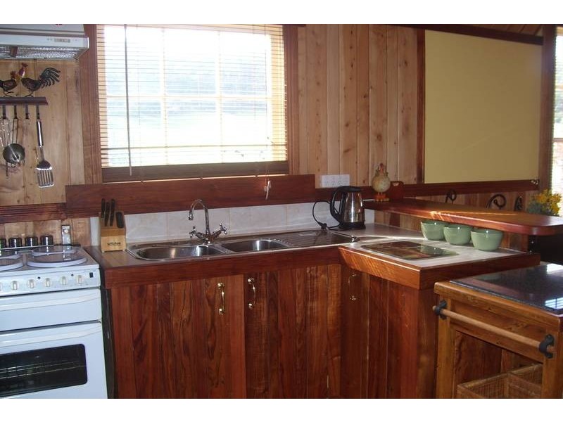 4 Hall Street, Mole Creek TAS 7304