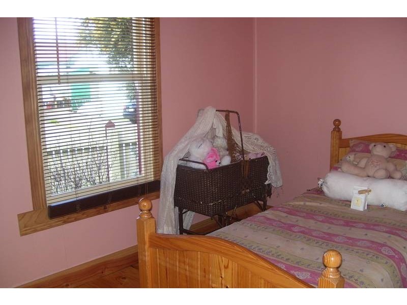 4 Hall Street, Mole Creek TAS 7304