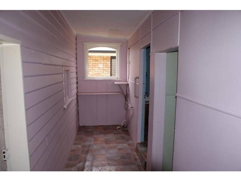 16 West Barrack Street, Deloraine TAS 7304