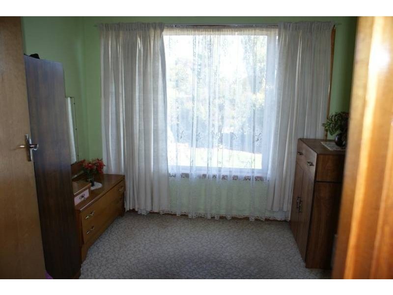 5284 Bass Highway, Deloraine TAS 7304