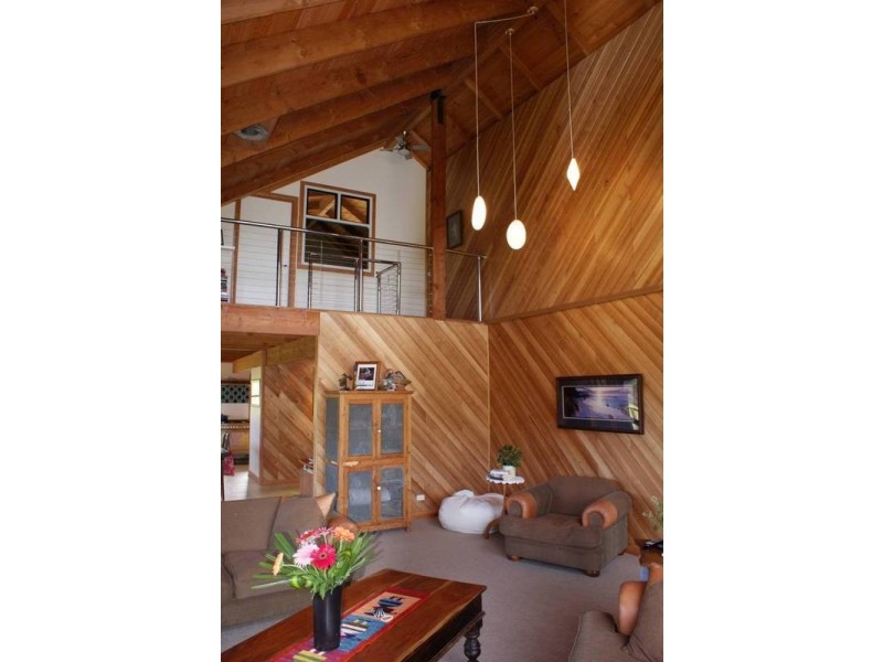 9 Dynans Bridge, Weegena TAS 7304