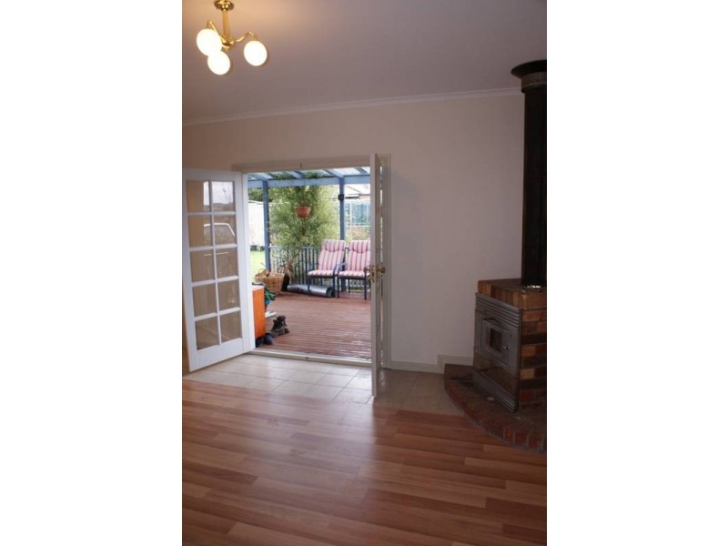 4 Best Street, Deloraine TAS 7304